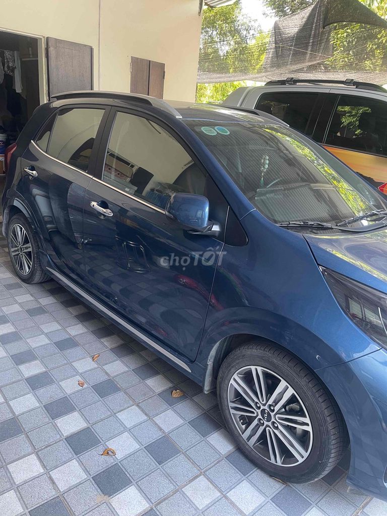 Kia Morning GT Line 2023 Зеленый 27210 км