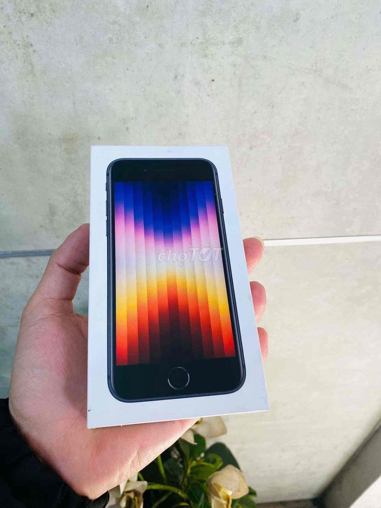iPhone SE 3 2022 64GB Đen NEW SEAL FULLBOX 2025. Mua bán Điện thoại tại Quận Thanh Xuân Hà Nội được đăng bởi Nguyễn Huy Dũng hình 1