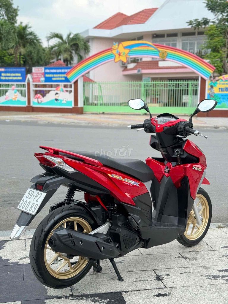 Click Thái 125 2017 Máy Zin Chưa Chạm Bstp Chíh Ch. Mua bán Xe máy tại Quận 11 Tp Hồ Chí Minh được đăng bởi Hưng Từ hình 5