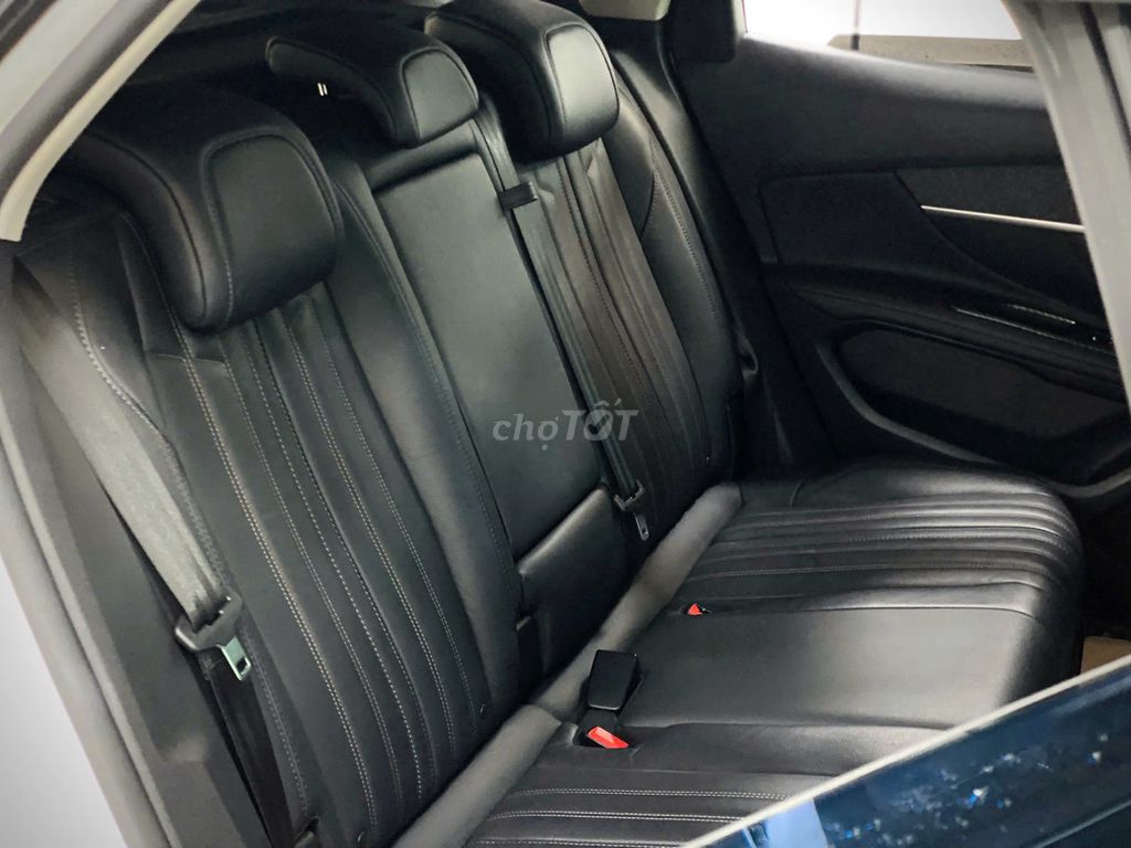 Peugeot 3008 Allure 2021 - 15000 km. Mua bán Ô tô tại Quận 1 Tp Hồ Chí Minh được đăng bởi Kim Ngân Xe Lướt hình 17