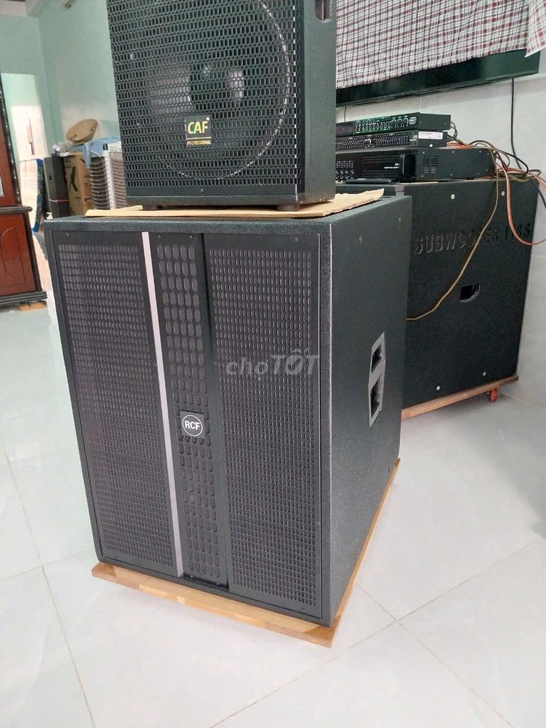 Sub hơi Rcf bass 5 tấc vỏ ván ép mới 100%. Mua bán Tivi, Âm thanh tại Quận 12 Tp Hồ Chí Minh được đăng bởi Audio Bùi Môn hình 7