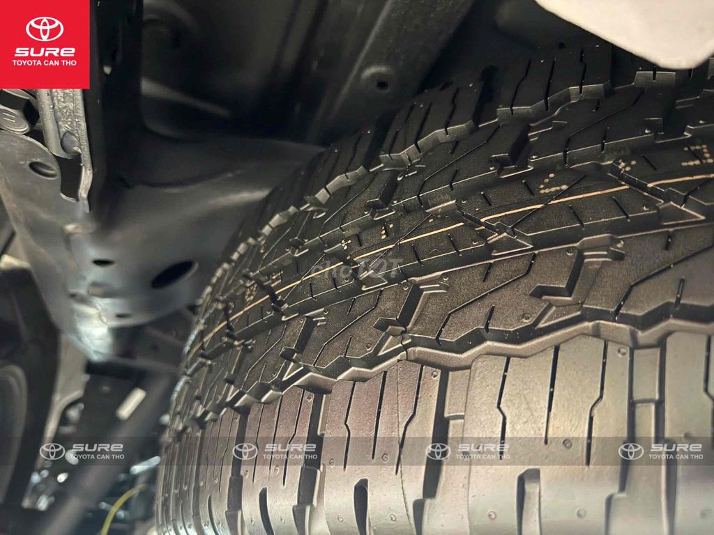 Fortuner 2.4 (AT) 2023, odo 15.000km. Mua bán Ô tô tại Quận Cái Răng Cần Thơ được đăng bởi Xe qua sử dụng chính hãng Toyota Sure Cần Thơ hình 8