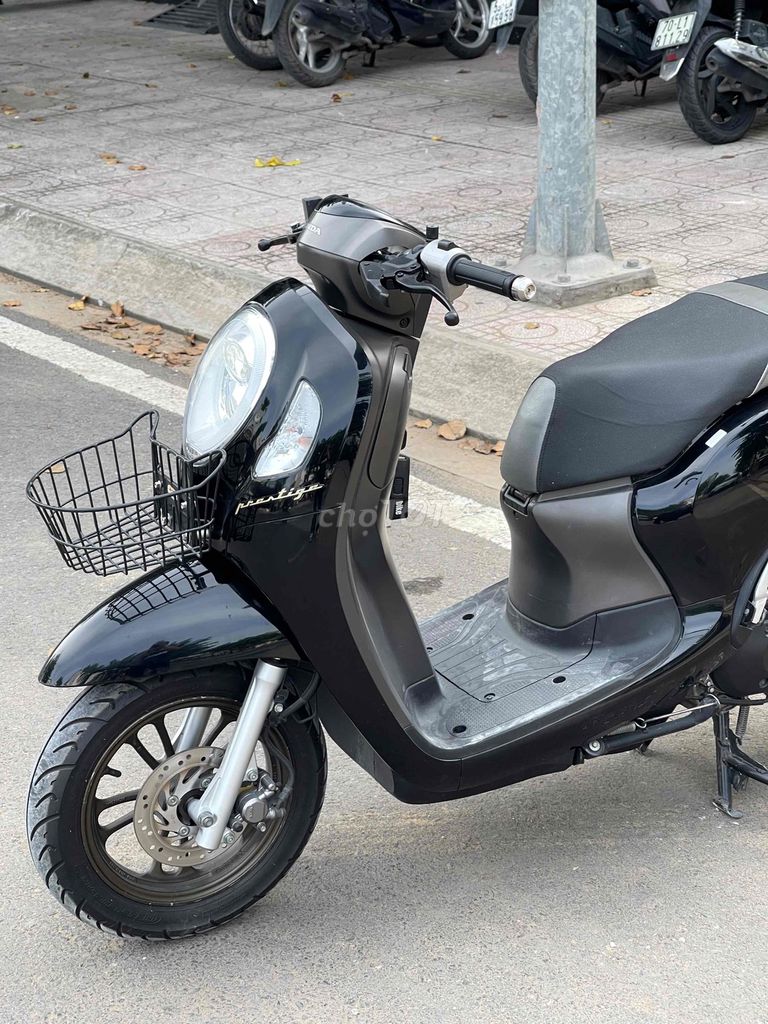 Honda Scoopy 2022 Nâu đen 22.000 km. Mua bán Xe máy tại Thành phố Thủ Đức Tp Hồ Chí Minh được đăng bởi iMotorbike Tiến Lộc hình 3