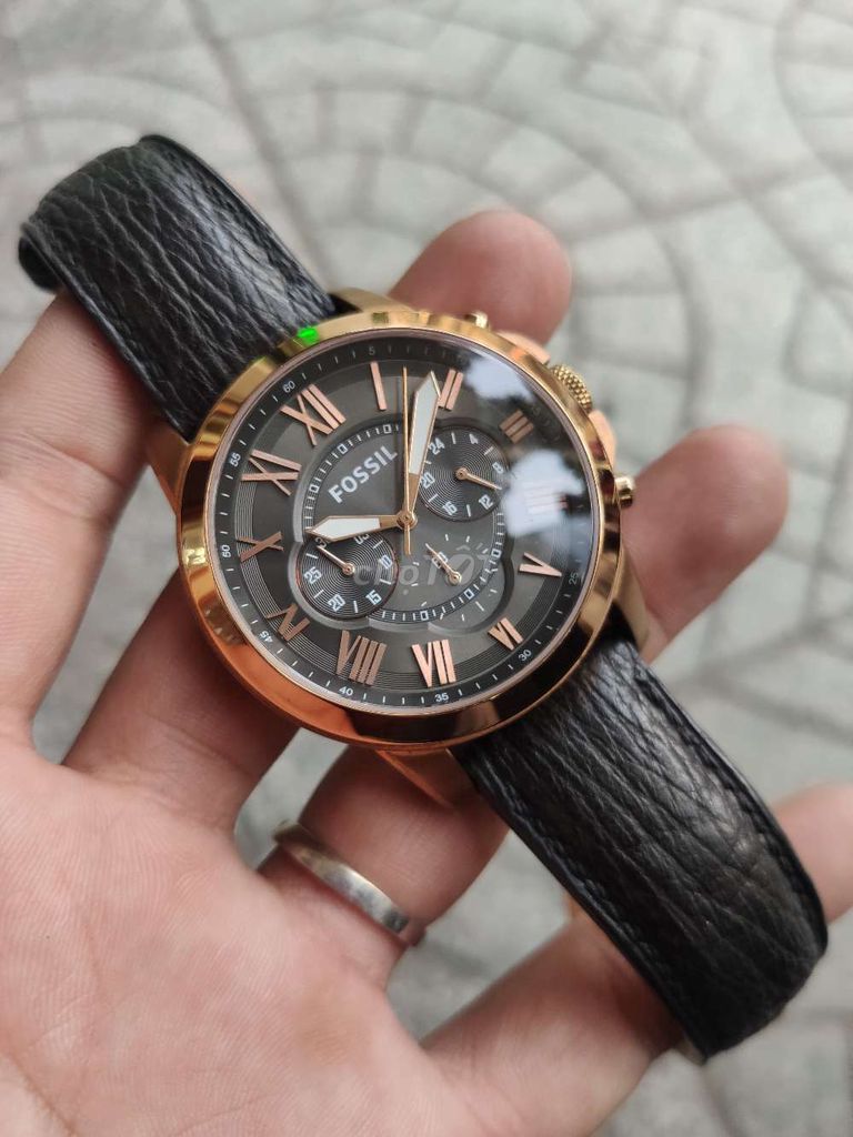 Đồng hồ Fossil chronograph vỏ vàng hồng cực nét