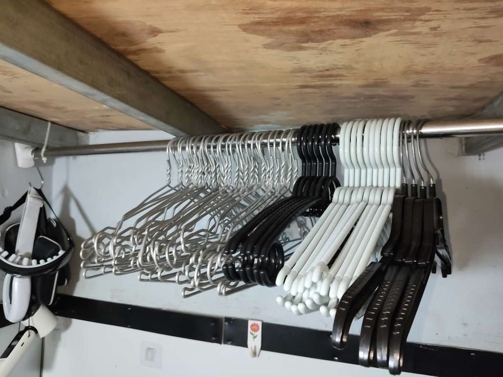 Móc treo quần áo . Mua bán Nội thất, đồ gia dụng khác tại Quận 11 Tp Hồ Chí Minh được đăng bởi KV hình 1