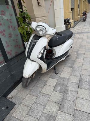 Grande trắng 2015 (k zin tặng xe) 1 chủ từ đầu. Mua bán Xe máy tại Quận Hà Đông Hà Nội được đăng bởi Đinh Trọng Chung