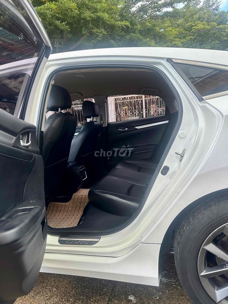 Honda Civic 2018 1.8 E - 200000 km. Mua bán Ô tô tại Thành phố Bảo Lộc Lâm Đồng được đăng bởi Trần hữu Nghĩa hình 9