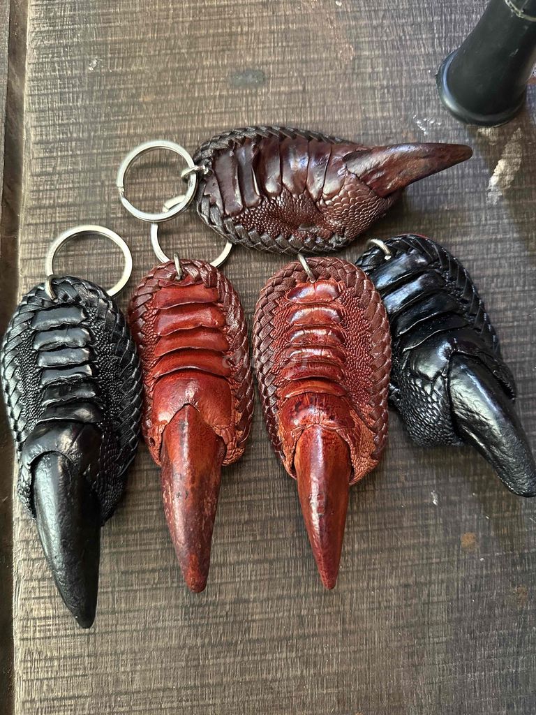 Móc khóa da đà điểu Unisex. Mua bán Sở thích khác tại Thành phố Rạch Giá Kiên Giang được đăng bởi Shop Đồ Da Thật hình 1