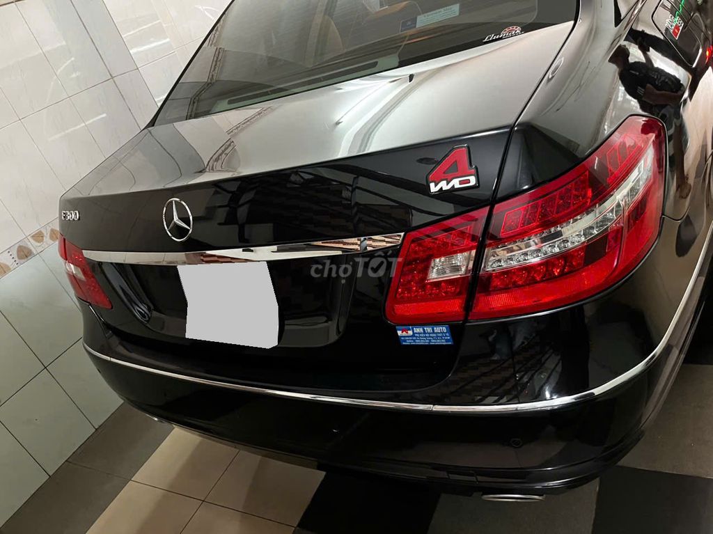 Mercedes-Benz E300 2010 Đen 91.000 km. Mua bán Ô tô tại Quận Gò Vấp Tp Hồ Chí Minh được đăng bởi Quang hình 3