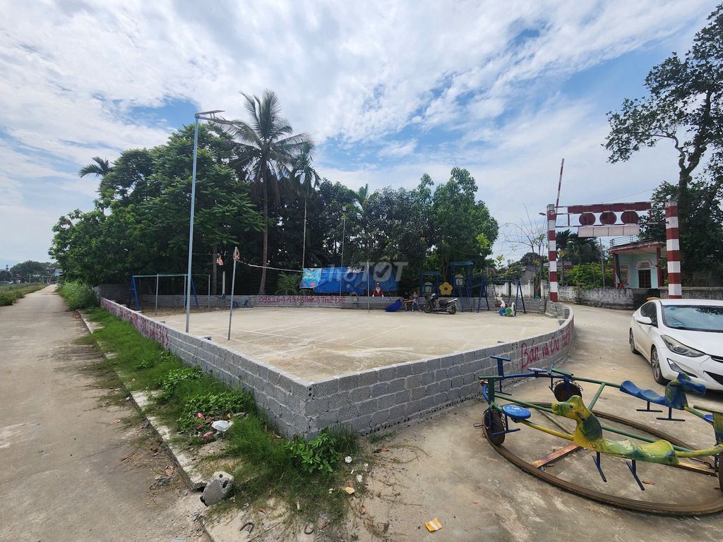 Bán đất full thổ cư, bám view sông Chu thoáng vĩnh viễn