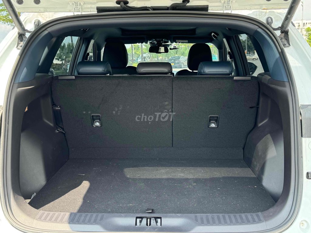 Ford Territory 2025 Titanium X 1.5 AT - 5555 km. Mua bán Ô tô tại Quận Hoàng Mai Hà Nội được đăng bởi Dương Xuân Trường hình 13