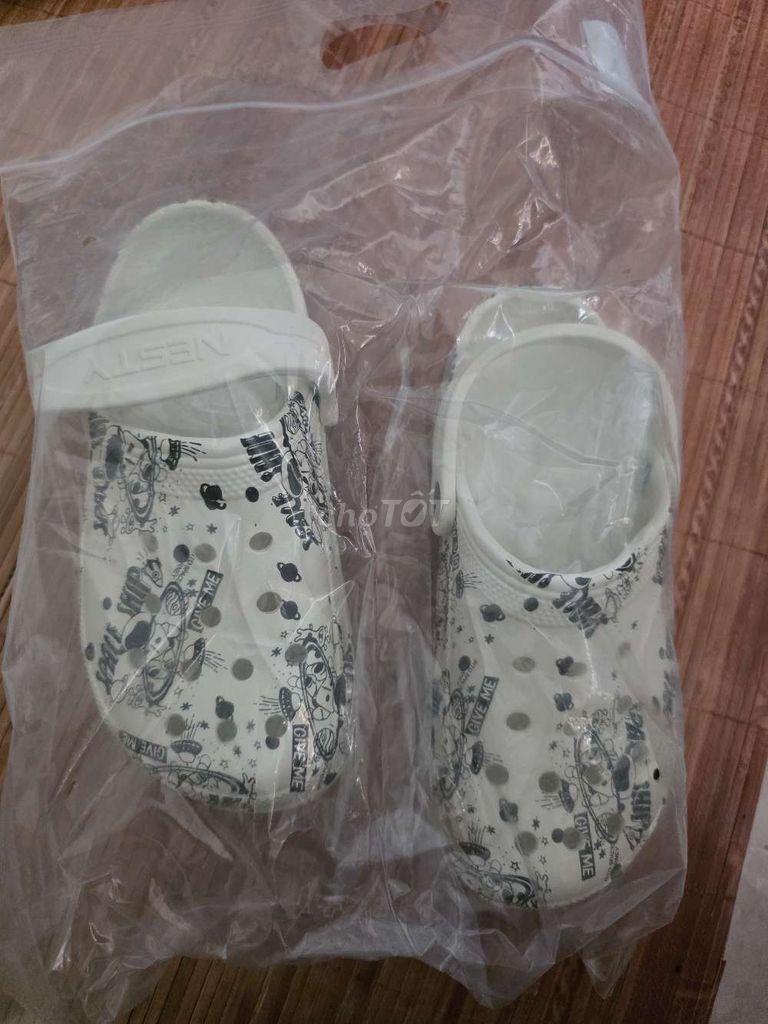 5 đôi giày dép nesty chính hãng 36-37-38. Mua bán Giày dép tại Quận 7 Tp Hồ Chí Minh được đăng bởi Mai9x hình 1