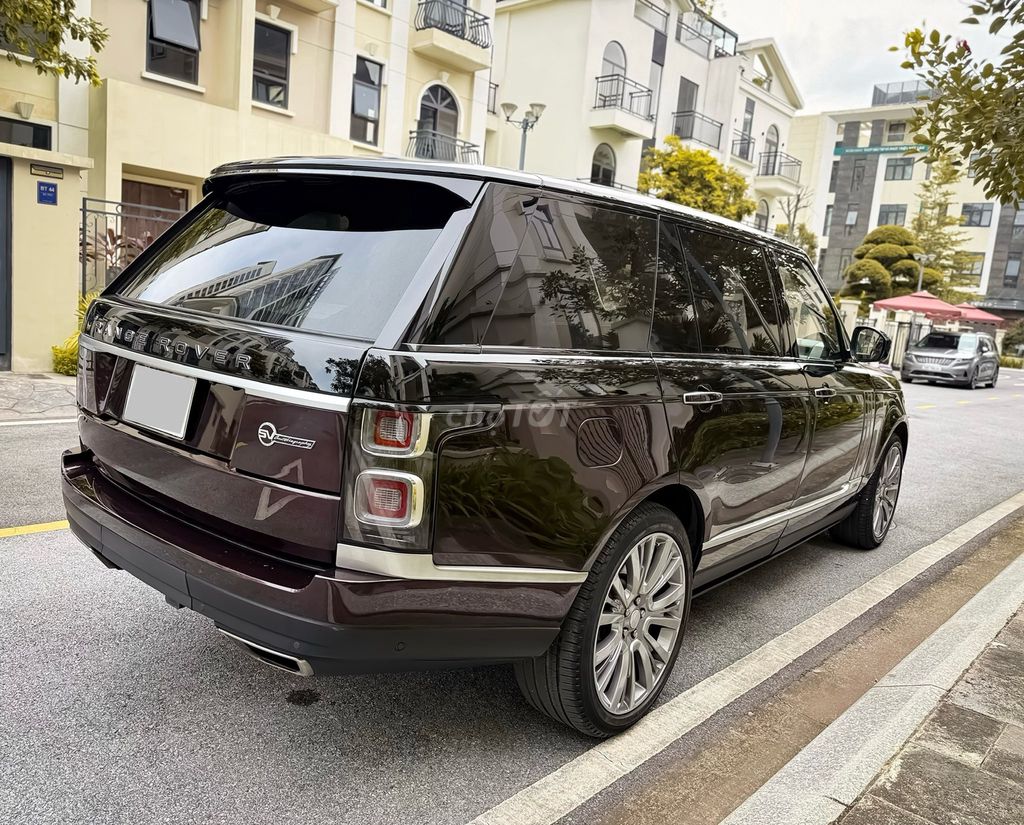 RANGE ROVER AUTOBIOGRAPHY LWB 5.0 2014 Độ Full SV.. Mua bán Ô tô tại Quận Tây Hồ Hà Nội được đăng bởi Nguyễn Hoàng Sơn hình 8