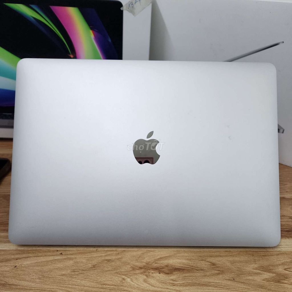 Apple MacBook Pro M2 13 inch 16GB/512GB. Mua bán Laptop tại Quận Ba Đình Hà Nội được đăng bởi Minh Trang hình 1