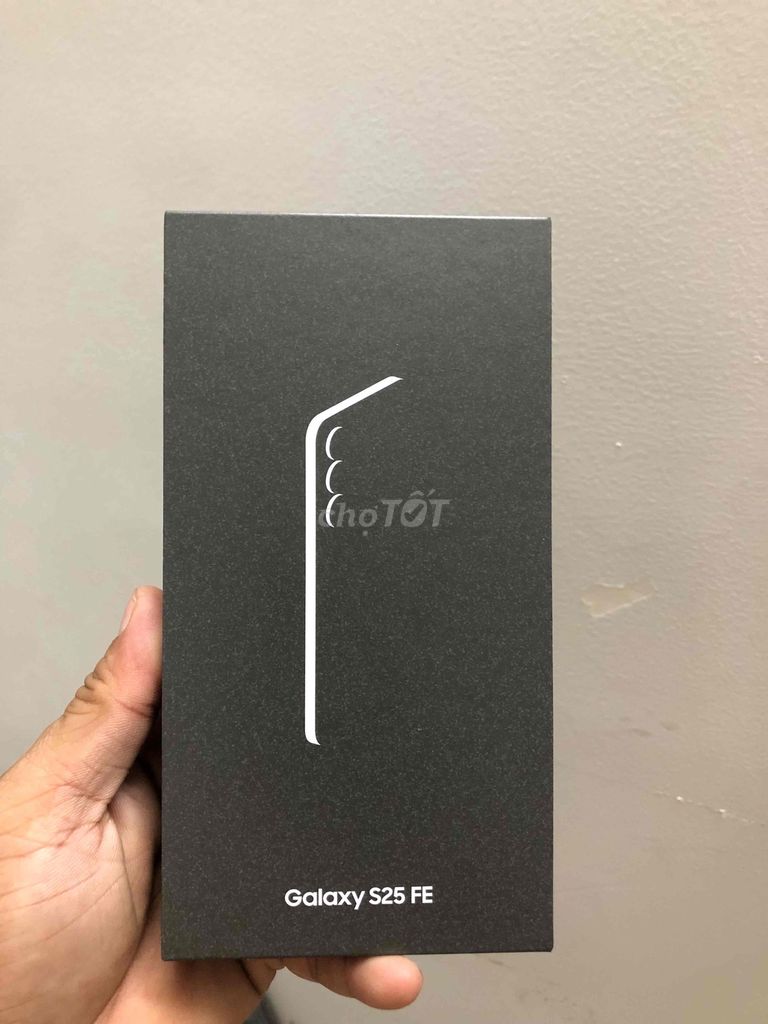 Samsung Galaxy S25 FE 128GB Navy new seal. Mua bán Điện thoại tại Quận Thanh Khê Đà Nẵng được đăng bởi Chính hình 1