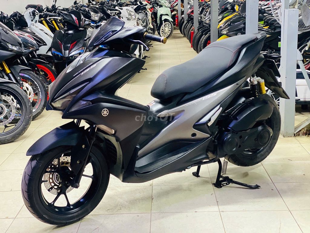 XE MÁY THỊNH PHÁT - NVX 155 ĐEN NHÁM BIỂN HÀ NỘI. Mua bán Xe máy tại Quận Bắc Từ Liêm Hà Nội được đăng bởi XE MÁY THỊNH PHÁT XE LƯỚT GIÁ RẺ hình 4