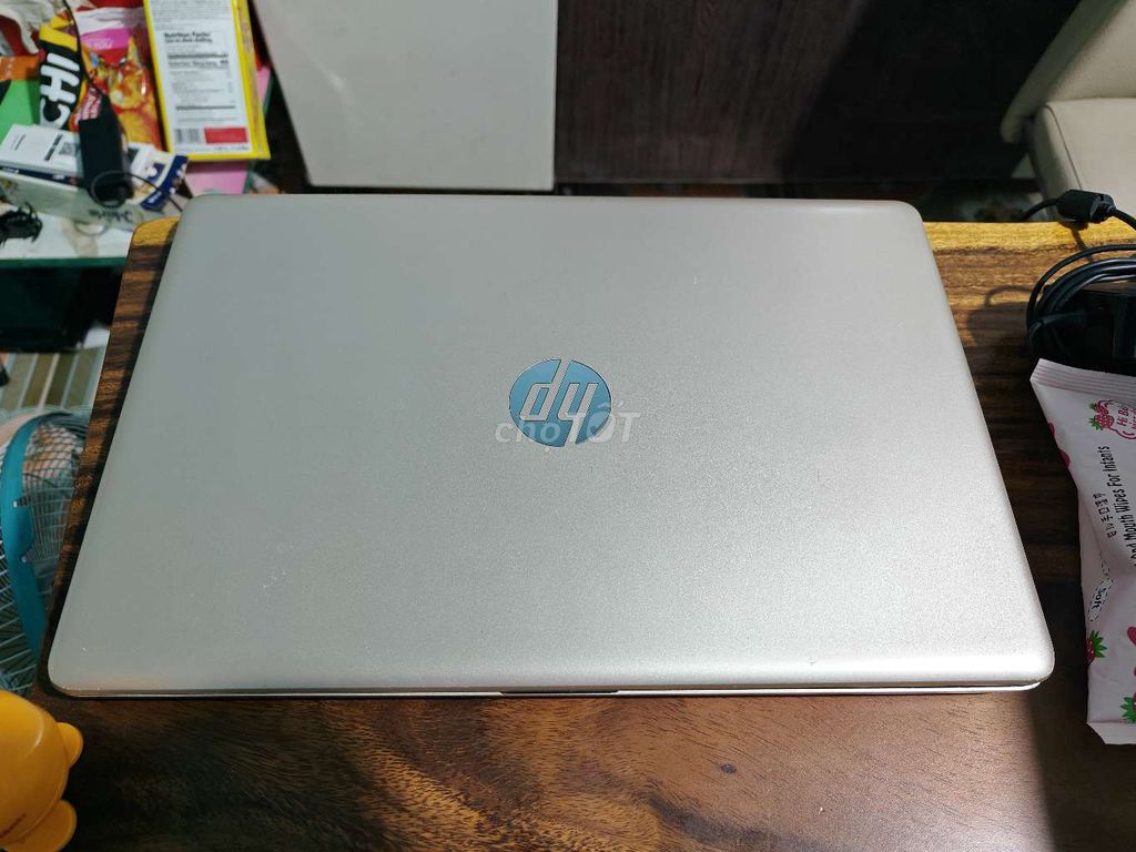 Hp Core i5-8250u/8/128+500