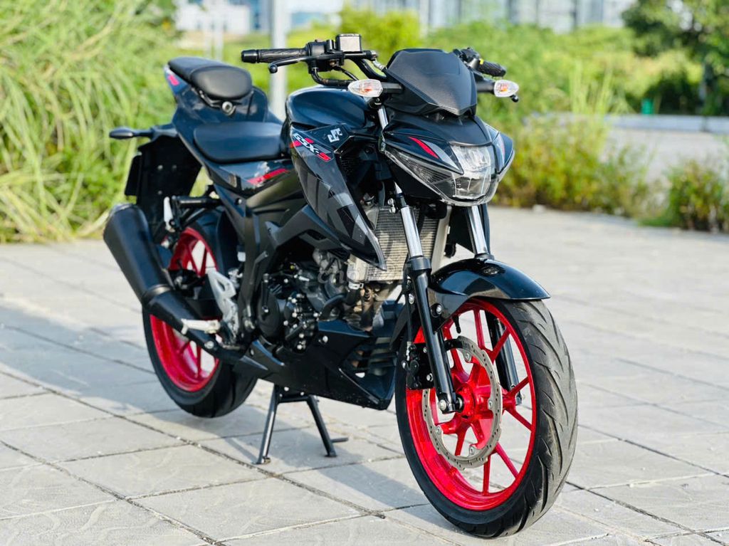 SUZUKI GSX 150 BẢN S MÀU  ĐEN ODO CHUẨN 5000KM. Mua bán Xe máy tại Quận Cầu Giấy Hà Nội được đăng bởi Trí Thành hình 1