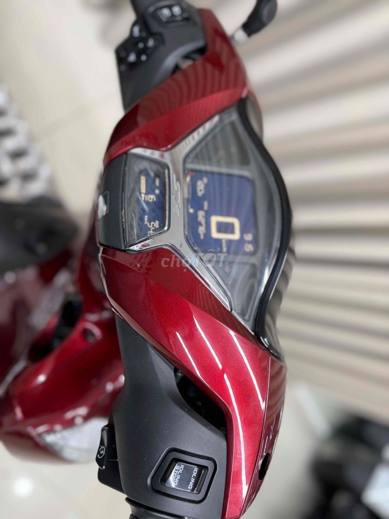 Honda SH 150 2022 Đỏ. Mua bán Xe máy tại Quận Thanh Khê Đà Nẵng được đăng bởi THẾ MẪN CHUYÊN XE LƯỚT CÓ BÁN TRẢ GÓP  hình 6