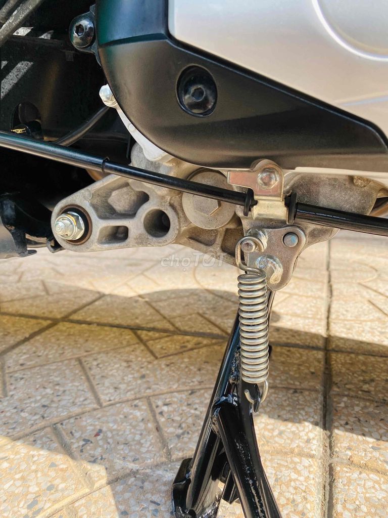 Vision 2020 khoá smarkey xe đẹp chuẩn zin 23k km✅. Mua bán Xe máy tại Quận Ninh Kiều Cần Thơ được đăng bởi Hiếu Xe máy Tân Liên Hưng 2 hình 18