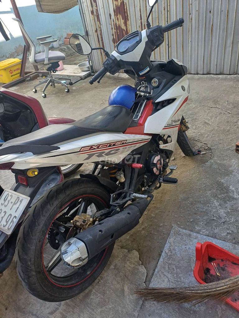 Bán lại chiếc xe exciter 150 Yamaha 2014. Mua bán Xe máy tại Thành phố Dĩ An Bình Dương được đăng bởi Hoaithuong hình 2
