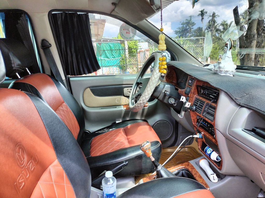 Isuzu Hilander 2005 photo 5