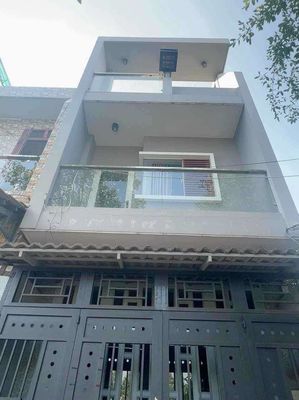 Bán nhà KDC Bình Phú đối diện công viên. Mua bán nhà ở tại Quận 6 Tp Hồ Chí Minh được đăng bởi Nguyễn Đình Chiến