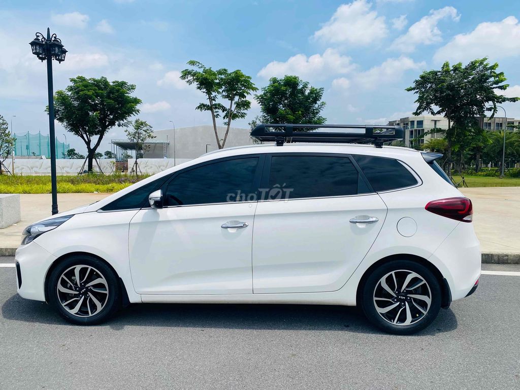 Kia Rondo 2019 - 180000 km. Mua bán Ô tô tại Thành phố Thủ Đức Tp Hồ Chí Minh được đăng bởi Lê phước trọng hình 2