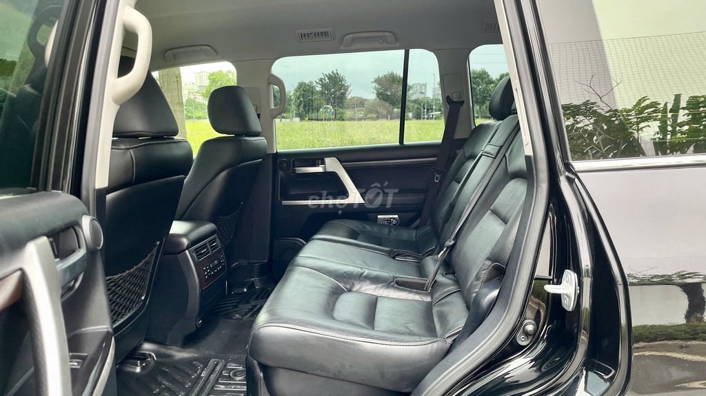 Bán LAND CRUISER V8 4.6. Mua bán Ô tô tại Quận Bắc Từ Liêm Hà Nội được đăng bởi Trần Tường hình 6