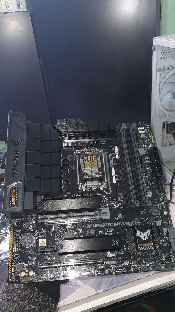 Bo mạch chủ ASUS TUF GAMING B760M-PLUS WIFI D4. Mua bán Linh kiện (RAM, Card...) tại Huyện Đông Giang Quảng Nam được đăng bởi HOÀNG MINH hình 1