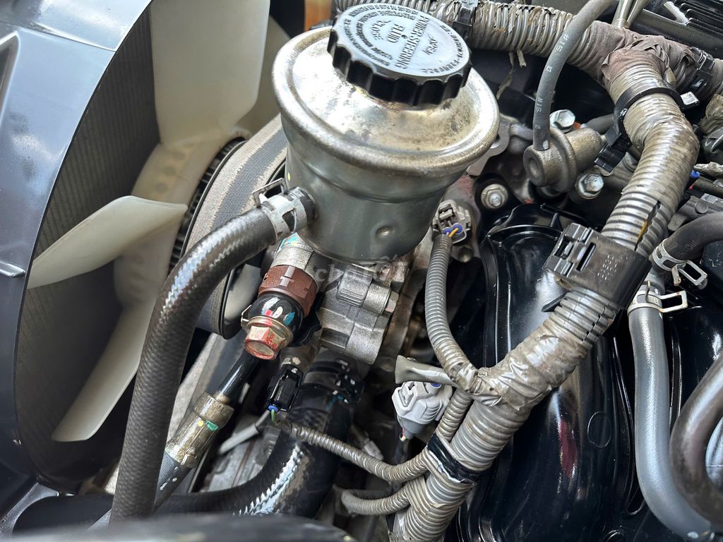 Toyota INNOVA 2.0E cuối 2014 form mới 2015, số tay. Mua bán Ô tô tại Huyện Sóc Sơn Hà Nội được đăng bởi Salon Auto Đào Hằng hình 4