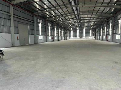 Kho Xưởng 4900m2 đường xe cont ,PCCC. Cho thuê văn phòng, mặt bằng kinh doanh tại Huyện Thủ Thừa Long An được đăng bởi Minh Phụng Kho Xưởng 