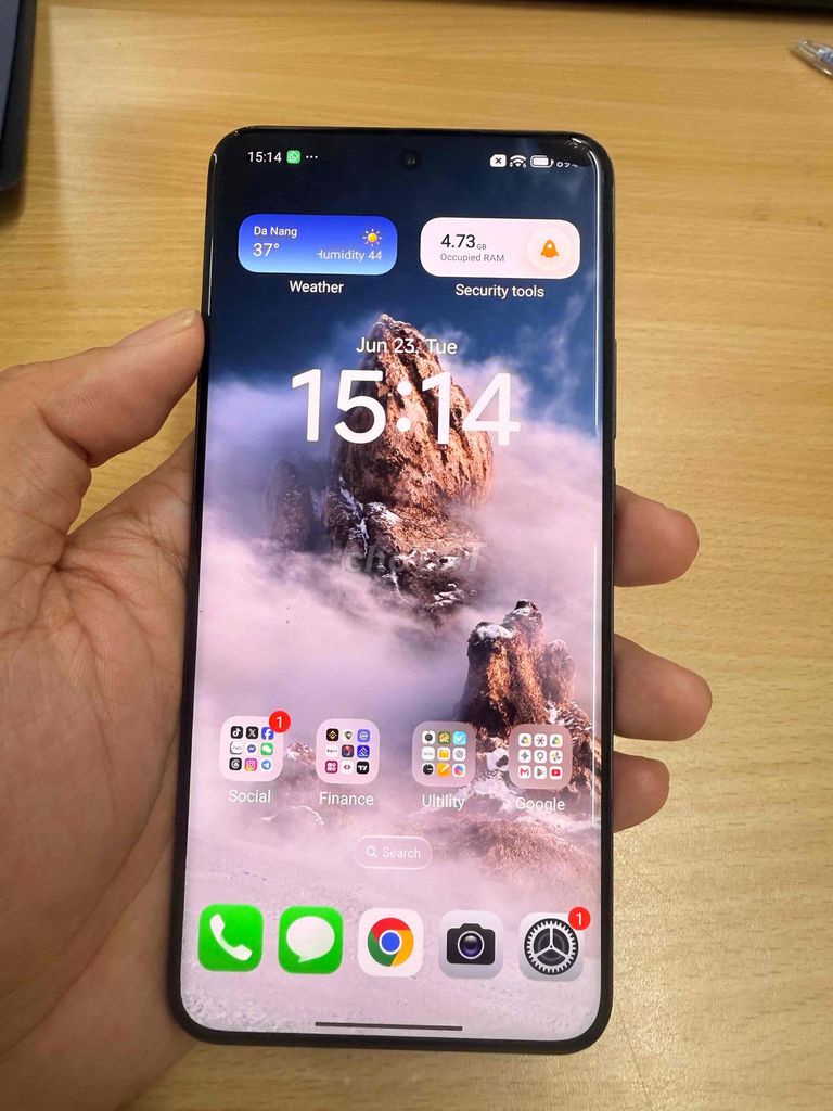 Xiaomi Mi 15 Ultra Đen 6000mAh 120x. Mua bán Điện thoại tại Quận Thanh Khê Đà Nẵng được đăng bởi CR7 hình 1