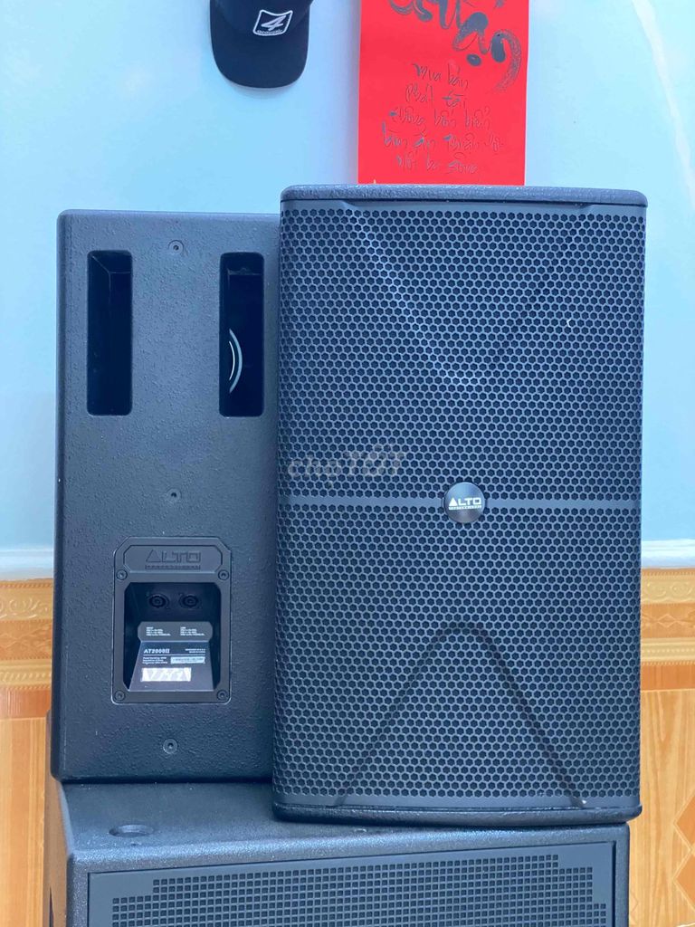 Loa karaoke full 30 alto 2000. Mua bán Tivi, Âm thanh tại Thành phố Nam Định Nam Định được đăng bởi Quốc Trinh hình 1