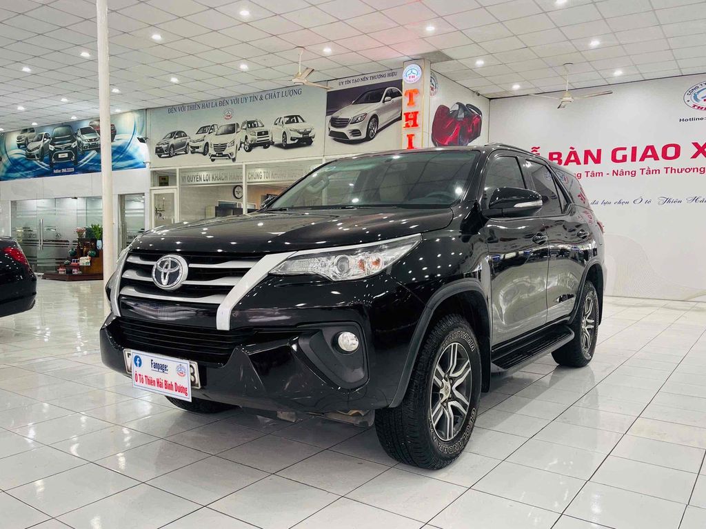 Toyota Fortuner 2.4G 4x2 MT - SX2017 nhập khẩu. Mua bán Ô tô tại Thành phố Thủ Dầu Một Bình Dương được đăng bởi TRUNG DƯƠNG AUTO  hình 2
