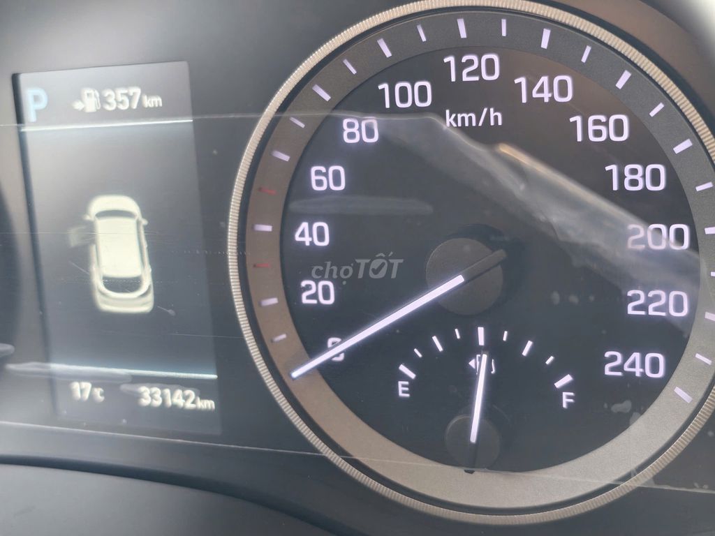 Hyundai Tucson 2.0 GATH full option đời 2020. Mua bán Ô tô tại Quận Long Biên Hà Nội được đăng bởi AUTO TÂN HƯNG THỊNH hình 4