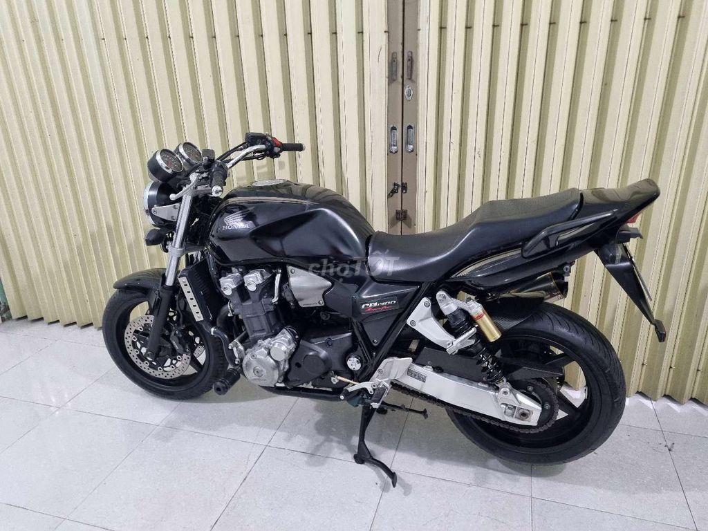 Honda CB 1300 Super Four 2010. Mua bán Xe máy tại Thành phố Vị Thanh Hậu Giang được đăng bởi Ken Đáng hình 8