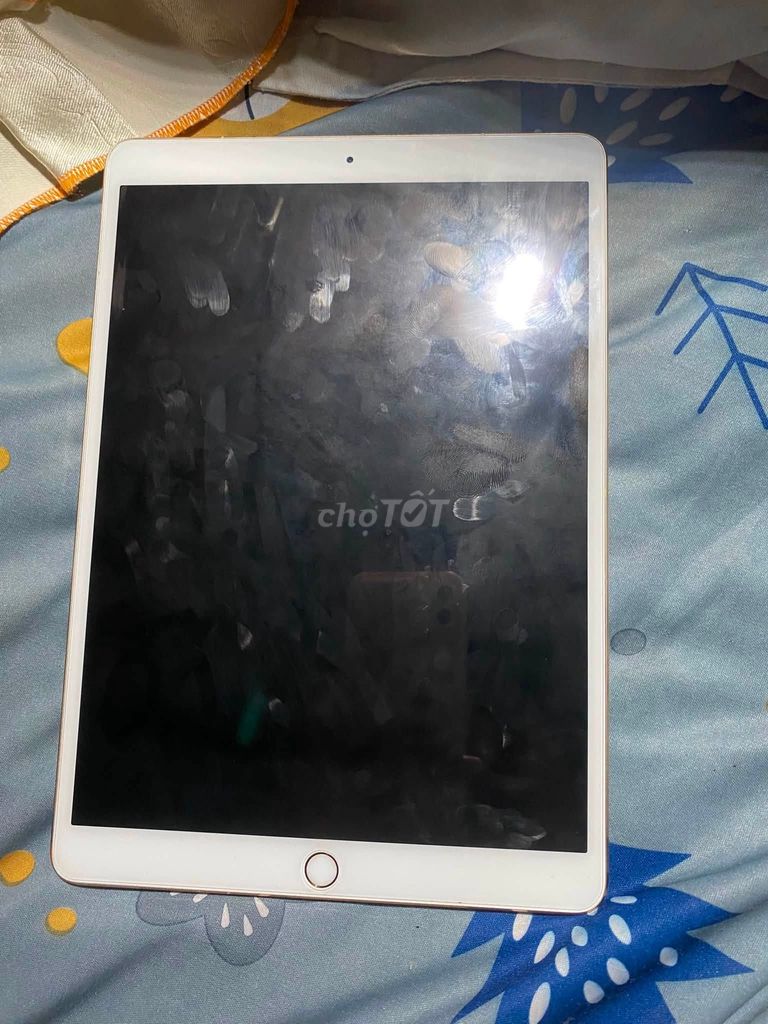 Apple iPad Pro 10.5 64GB Vàng đồng. Mua bán Máy tính bảng tại Thành phố Thủ Đức Tp Hồ Chí Minh được đăng bởi Hội Đồ Điện Tử hình 1