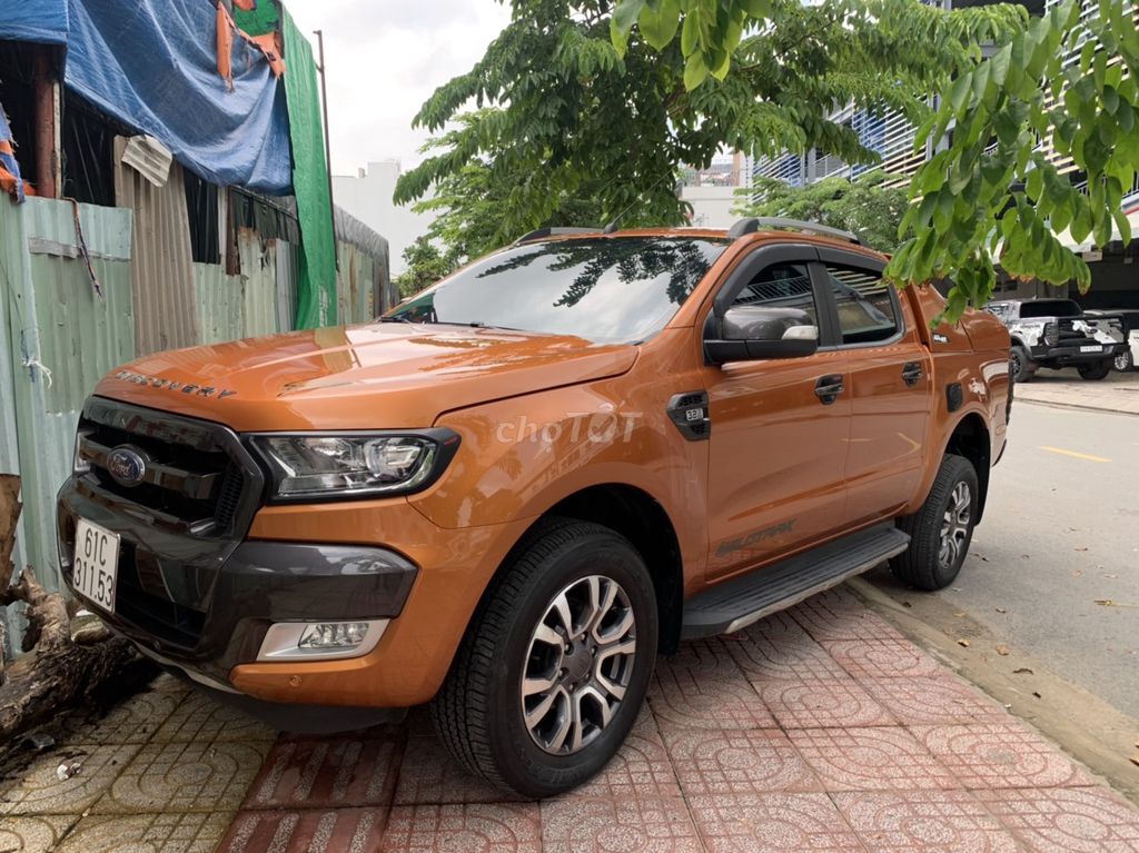 FORD RANGER 2017 WILDTRAK 3.2L_1CHU XE GIA ĐÌNH