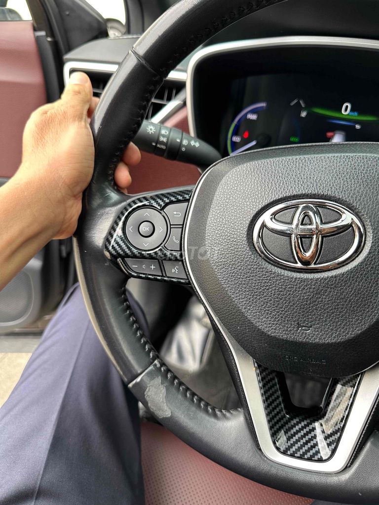 Toyota Corolla Cross 2022 Hybrid 24500 km. Mua bán Ô tô tại Quận Bình Thạnh Tp Hồ Chí Minh được đăng bởi phuongneo hình 7