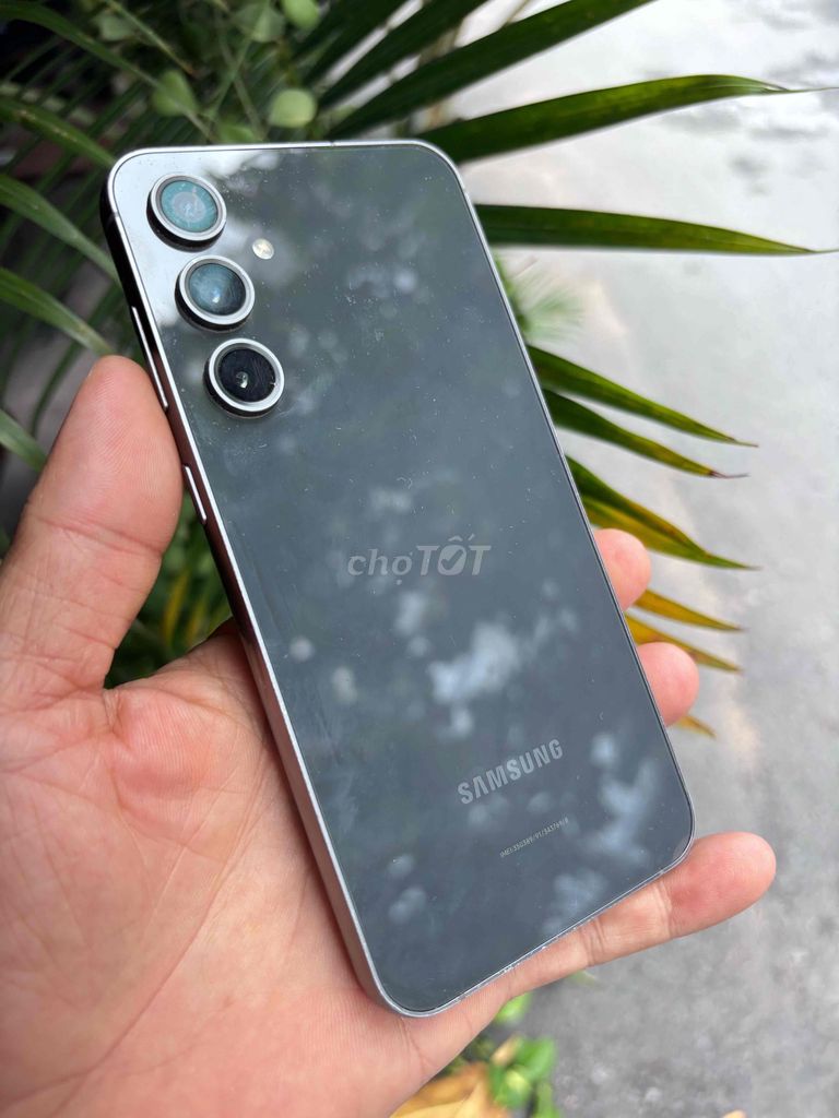 Samsung Galaxy S23 FE Đen 2 SIM Đã qua sử dụng. Mua bán Điện thoại tại Quận 3 Tp Hồ Chí Minh được đăng bởi MUA BÁN TRAO ĐỔI ĐTDD HCM  hình 1