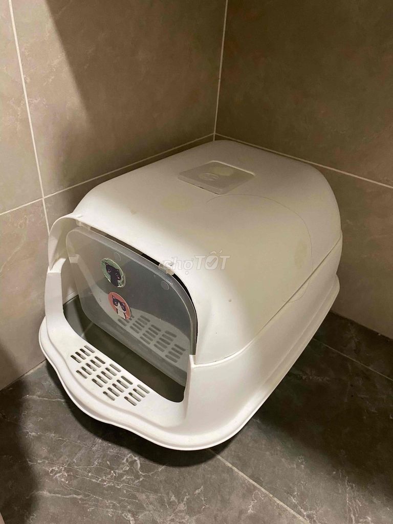Nhà vệ sinh cho mèo Đèn UV Trắng. Mua bán Phụ kiện, Thức ăn, Dịch vụ tại Thành phố Thủ Dầu Một Bình Dương được đăng bởi Nhung hình 1