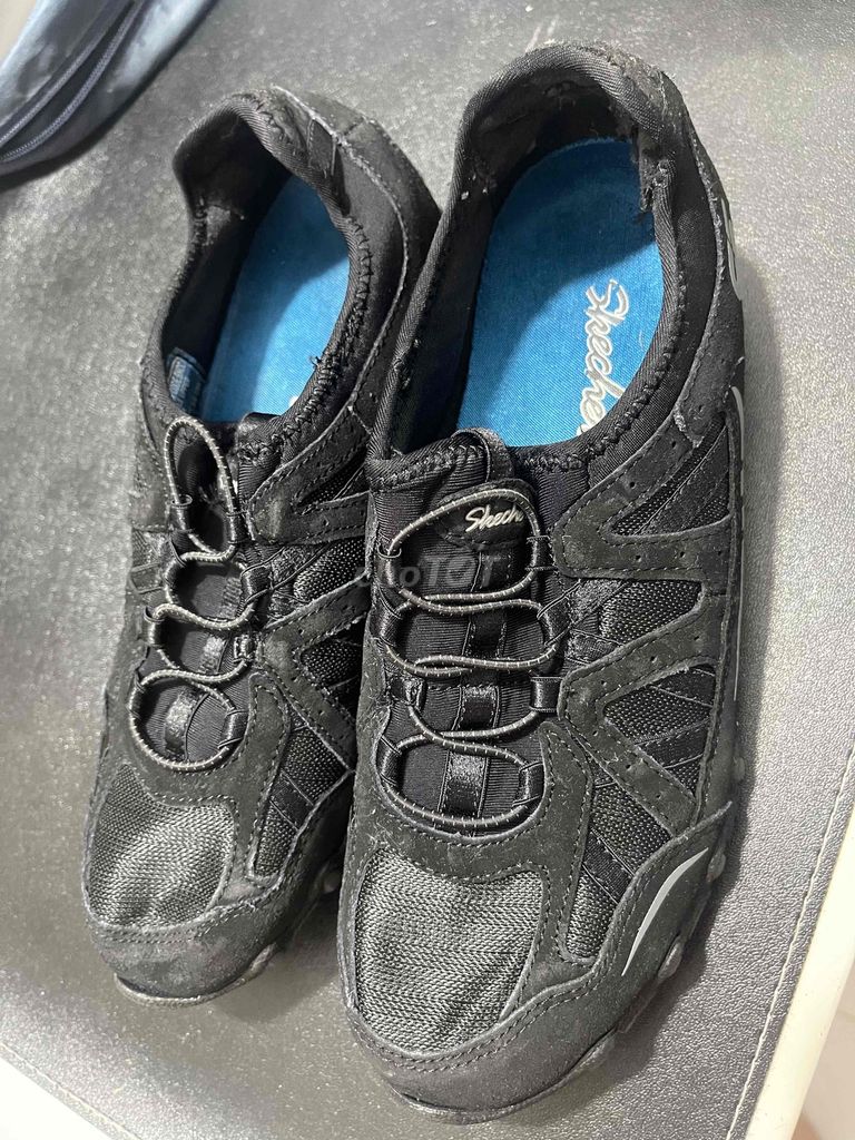 Giày sneaker Skecher auth mua ở Mỹ size 36.5-37cm