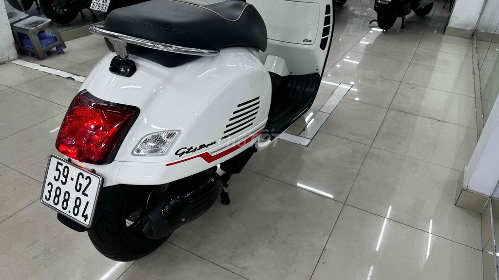 Vespa Gts 125 Iget , Abs , Chính chủ một chủ TP. Mua bán Xe máy tại Quận Phú Nhuận Tp Hồ Chí Minh được đăng bởi VESPA  PIAGGIO BẢO HƯNG Vespa cũ trả góp  hình 6