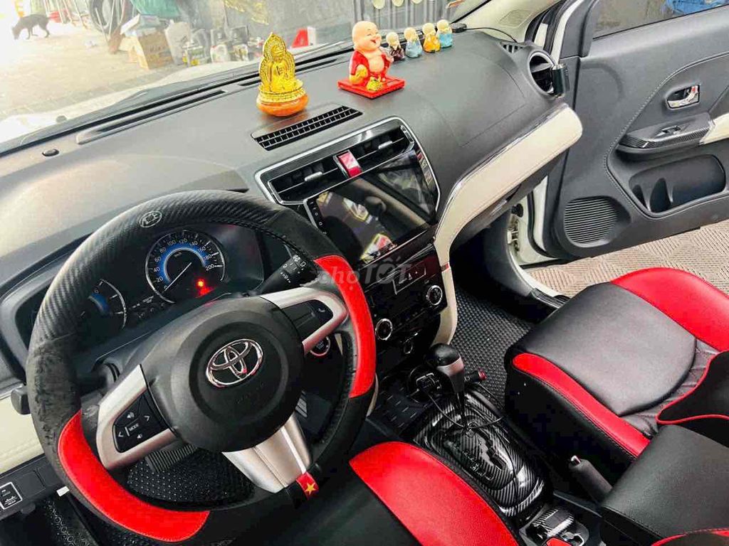 Toyota Rush 2020 S 1.5 AT - 38000 km. Mua bán Ô tô tại Thành phố Thủ Dầu Một Bình Dương được đăng bởi Hương hình 7