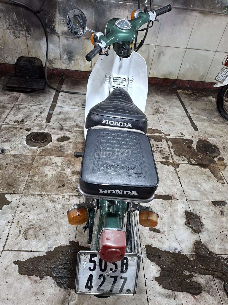 Bán Honda Cub 81 50cc đời 1992 giấy tờ hợp lệ. Mua bán Xe máy tại Quận Tân Bình Tp Hồ Chí Minh được đăng bởi Đình Khương hình 3