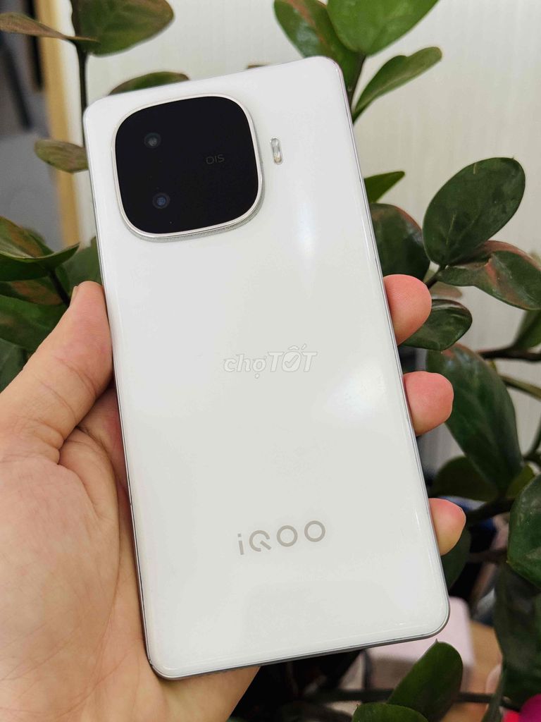 iQOO Z9 Turbo Plus 12GB/256GB Trắng. Mua bán Điện thoại tại Quận Thanh Khê Đà Nẵng được đăng bởi Thương Mobile hình 1