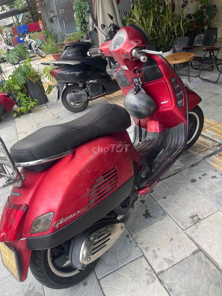 Piaggio Vespa GTS 3Vie красный, цена 5гр