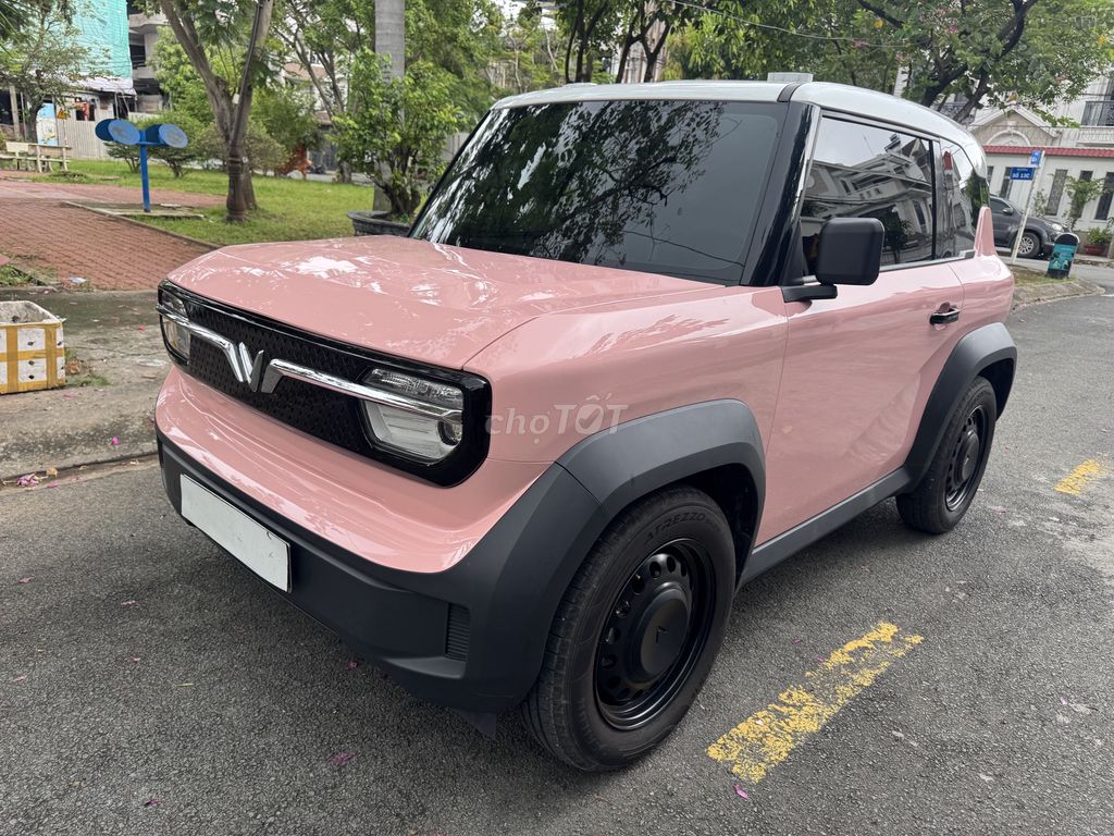 VF3, biển TPHCM, Hồng Phấn, lướt 7.100 km, quá MỚI. Mua bán Ô tô tại Quận Bình Tân Tp Hồ Chí Minh được đăng bởi VÕ LONG HẢI VinFast Chevrolet hình 1