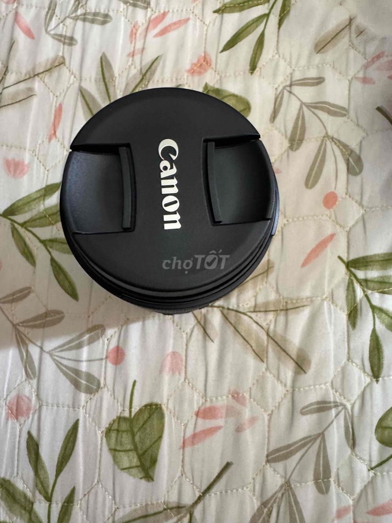 Ống kính Canon RF 85mm F2 Macro IS STM BH 02/2027. Mua bán Máy ảnh, Máy quay tại Quận 7 Tp Hồ Chí Minh được đăng bởi Phan The Phuong hình 1